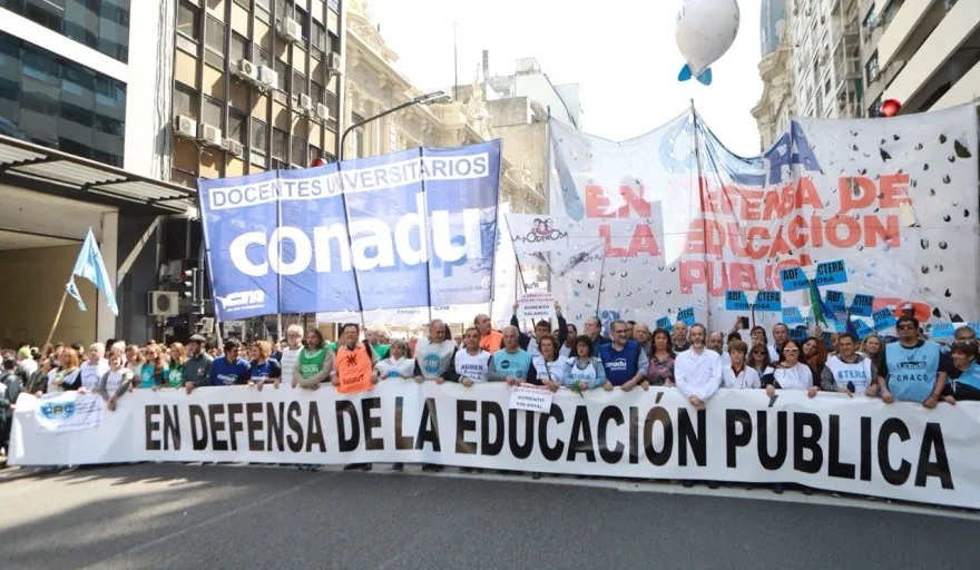 Imagen de WhatsApp 2025-03-16 a las 22.16.49_4b7a77dc